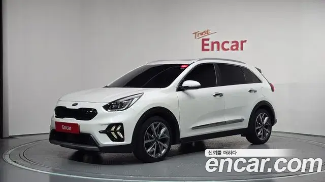 Kia Niro 1.6 HEV Noblesse 2019