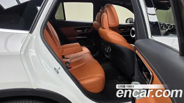 Mercedes-Benz GLC-Class GLC220 d 4MATIC 2023 — фото 11