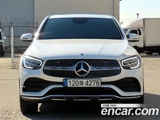 Mercedes-Benz GLC-Class GLC300e 4MATIC Coupe 2021