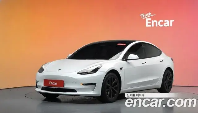 Tesla Model 3 RWD 2022
