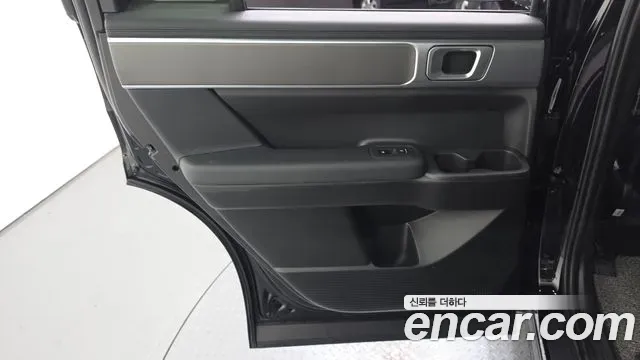 Hyundai Santa Fe HEV 1.6 2WD Exclusive 2024 — фото 25