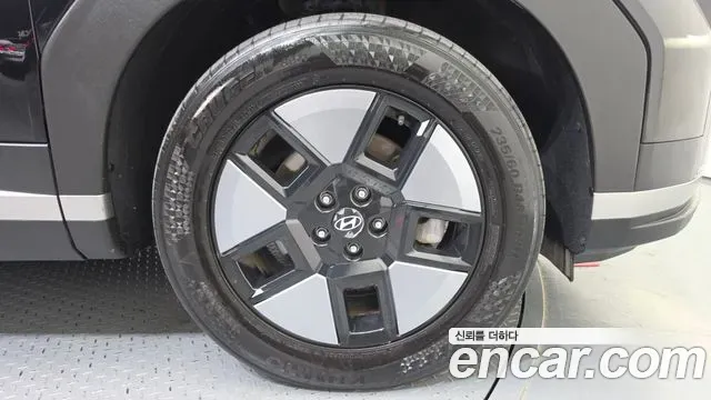 Hyundai Santa Fe HEV 1.6 2WD Exclusive 2024 — фото 21