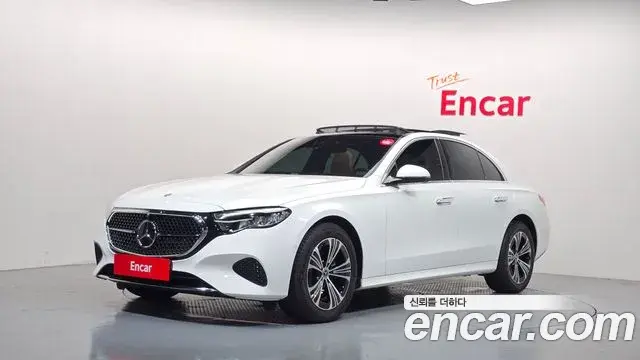 Mercedes-Benz E-Class E200 Avantgarde 2025