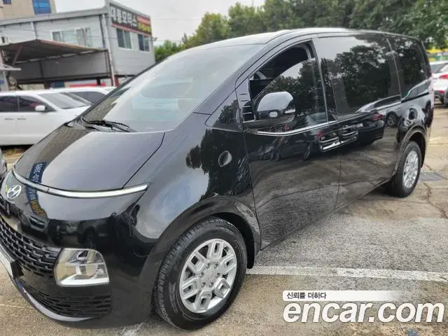 Hyundai Staria Cargo 3-Seater Modern 2022