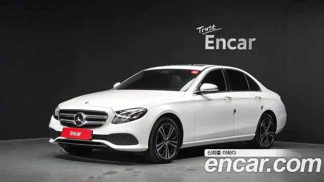 Mercedes-Benz E-Class E220d Avantgarde 2020
