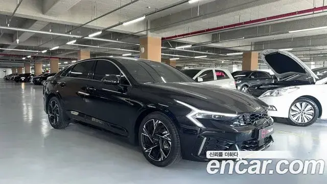 Kia K5 1.6 Turbo Signature 2024