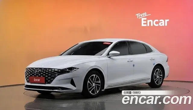 Hyundai Grandeur 2.5 Premium 2022