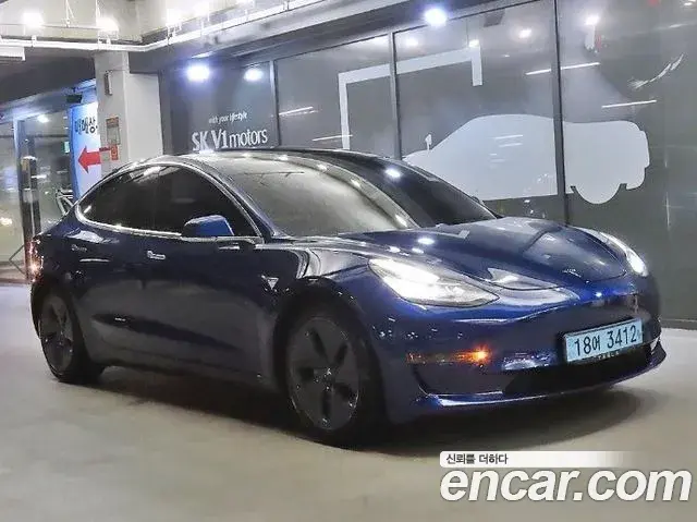 Tesla Model 3 Standard Range Plue RWD 2020