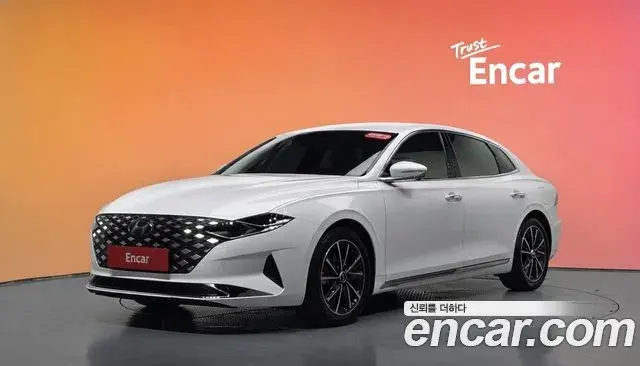Hyundai Grandeur 2.5 Le Blanc 2021