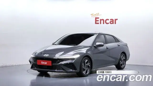 Hyundai AVANTE 1.6 Inspiration 2024