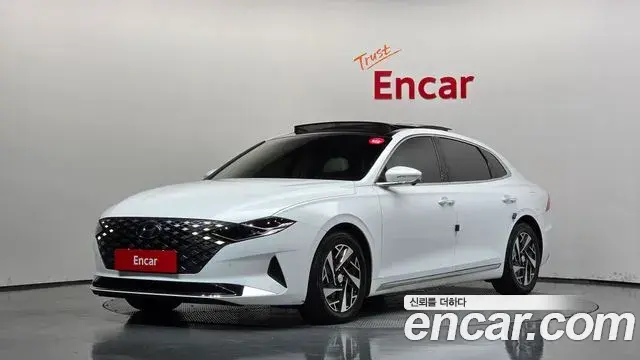 Hyundai Grandeur Le Blanc 2022