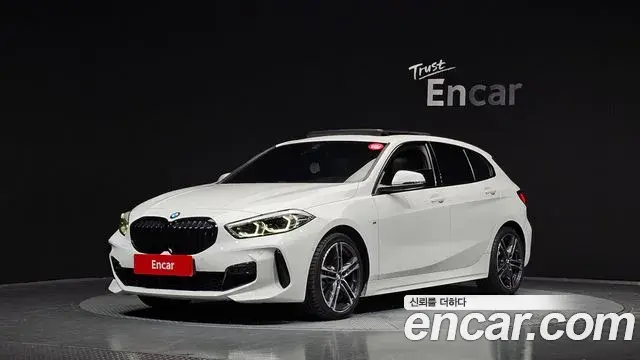 BMW 1-Series 120i M Sports 2022