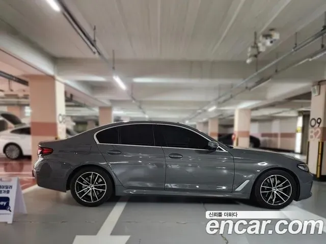 BMW 5-Series 523d xDrive M Sport 2021 — фото 4