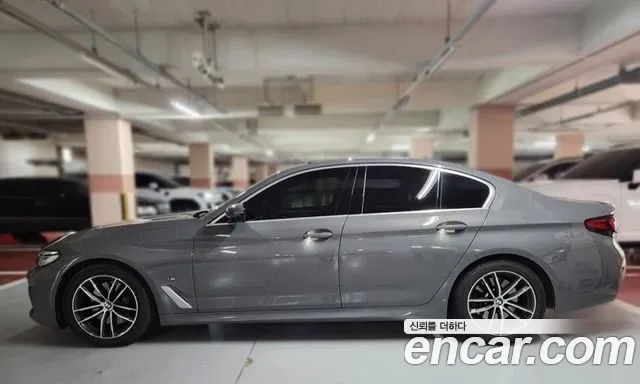 BMW 5-Series 523d xDrive M Sport 2021 — фото 3