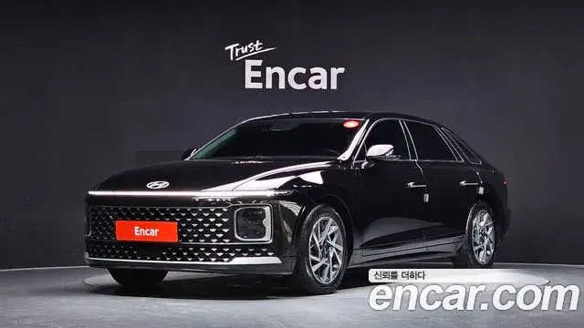 Hyundai Grandeur Premium 2023