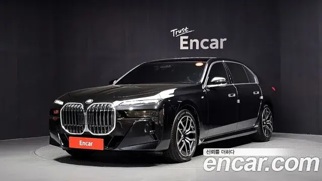 BMW 7-Series 740i sDrive M Sport 2023