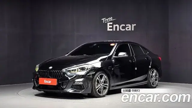 BMW 2-Series 220i M Sports 2021