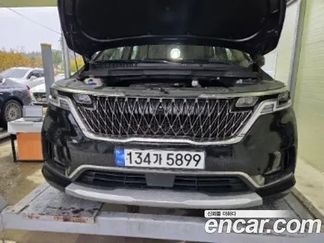 Kia Carnival Gasoline 9-Seater Hi-Limousine Signature 2023