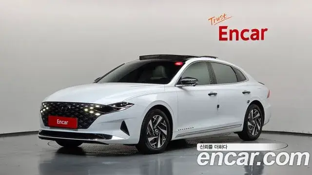 Hyundai Grandeur Le Blanc 2022