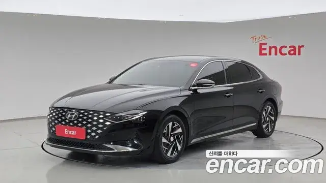 Hyundai Grandeur Premium 2022