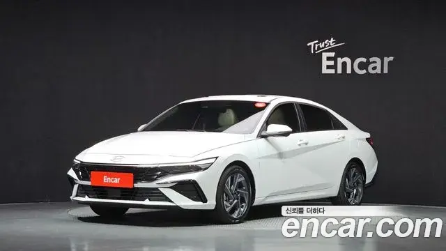 Hyundai AVANTE Inspiration 2025