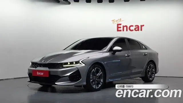 Kia K5 2.0 Signature 2021