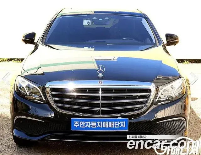 Mercedes-Benz E-Class E300 4MATIC Exclusive 2019