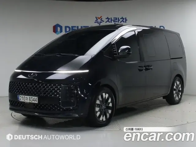 Hyundai Staria 4WD Lounge 7-Seater Inspiration 2021