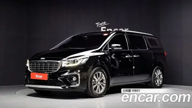 Kia Carnival 9-Seater Prstige 2019
