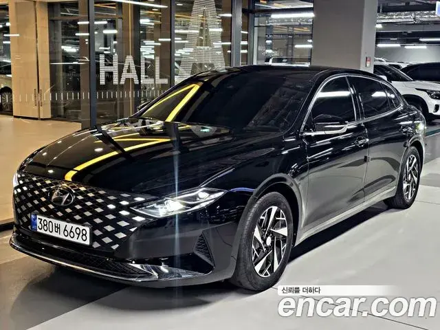 Hyundai Grandeur Exclusive 2022