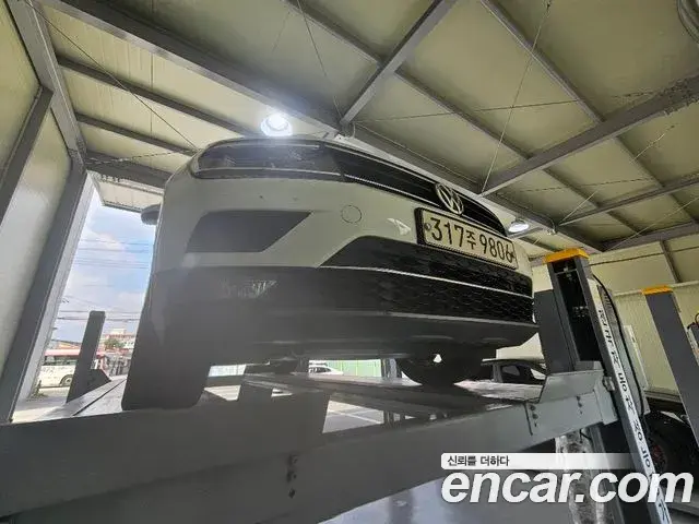 Volkswagen Tiguan 2.0 TDI Premium 2020