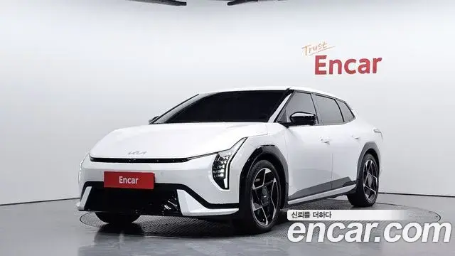 Kia EV4 Long Range 2WD GT LIne 2025