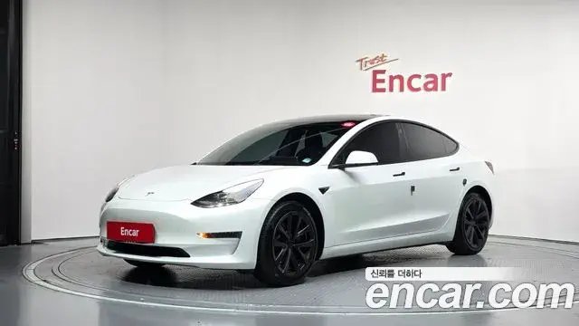 Tesla Model 3 RWD 2022