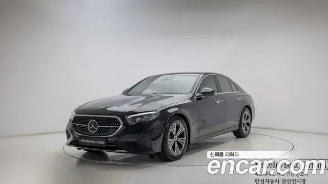 Mercedes-Benz E-Class E200 Avantgarde 2025