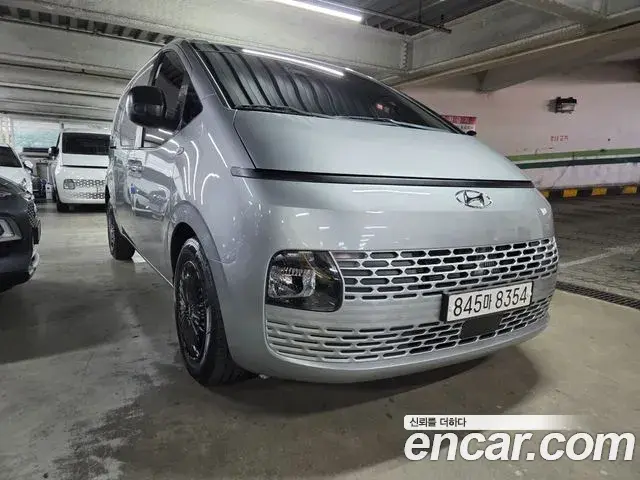 Hyundai Staria Cargo 3-Seater Smart 2022