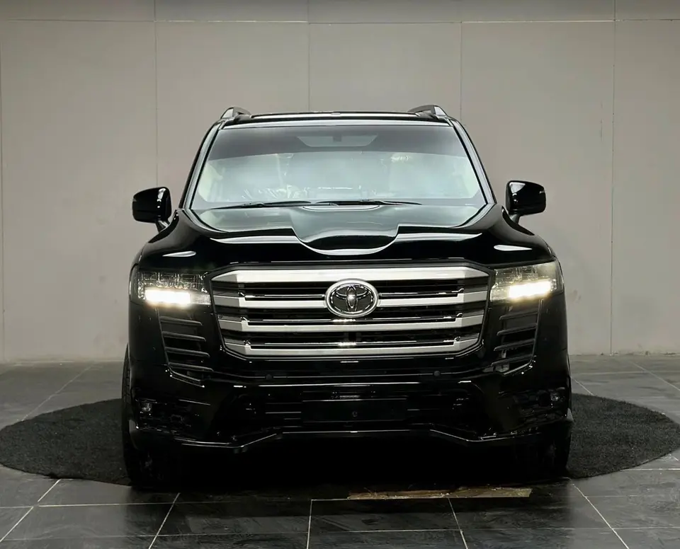Toyota Land Cruiser GXR 2022
