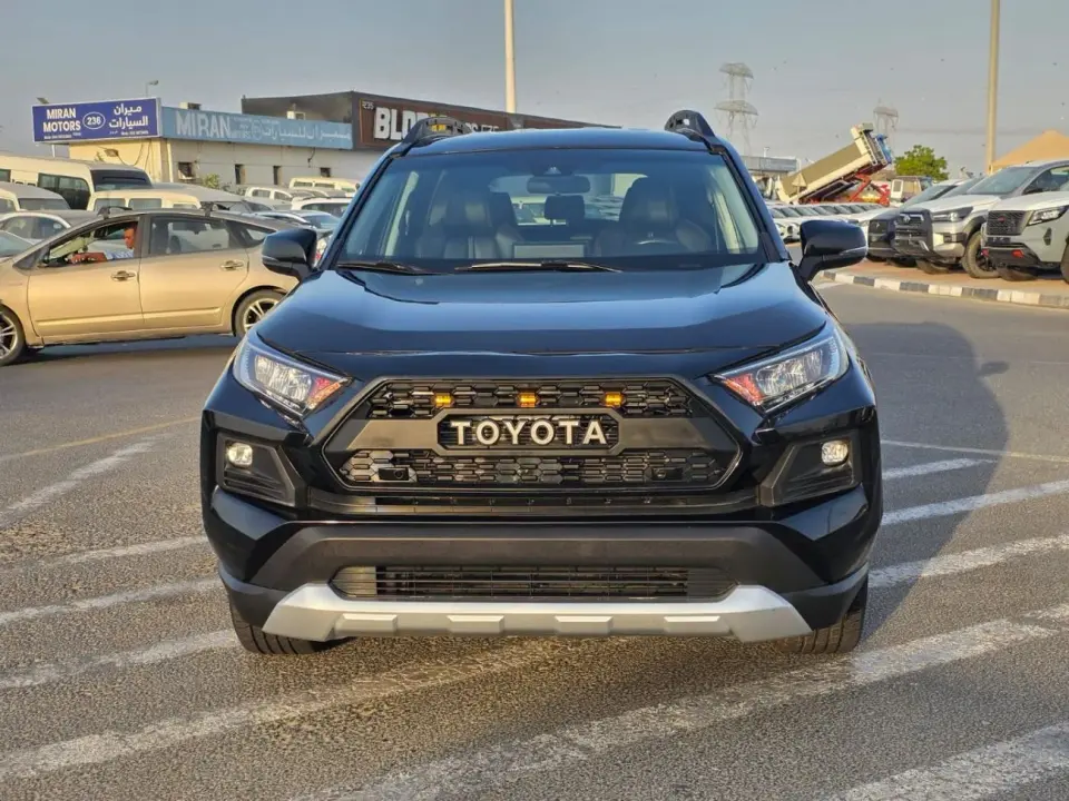 Toyota RAV4 ADVENTURE 2020