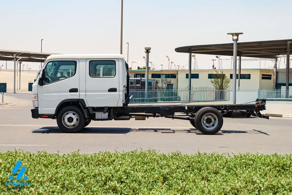 Mitsubishi Fuso Canter FJ 2026