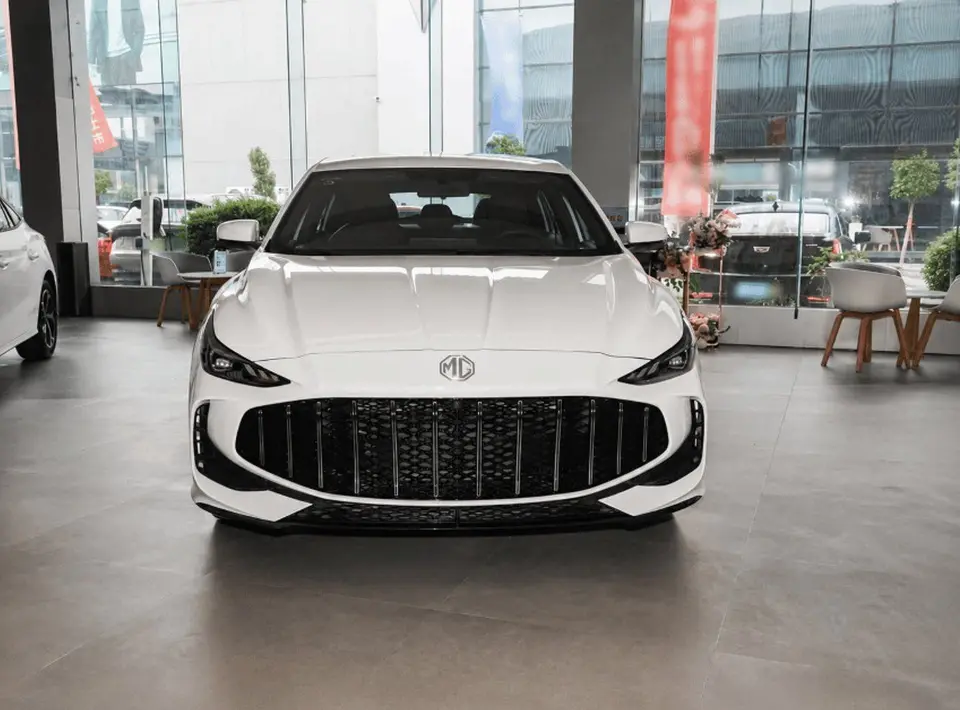 MG 5 LUX 2026