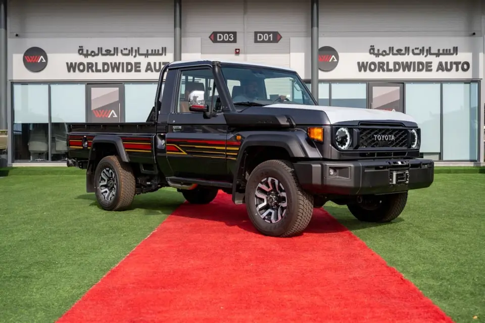 Toyota Land Cruiser Pick Up Z1 2025