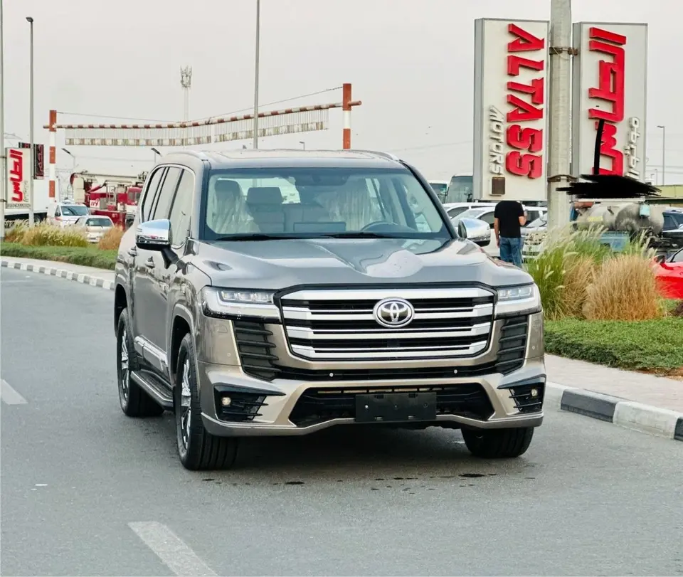Toyota Land Cruiser GXR 2022