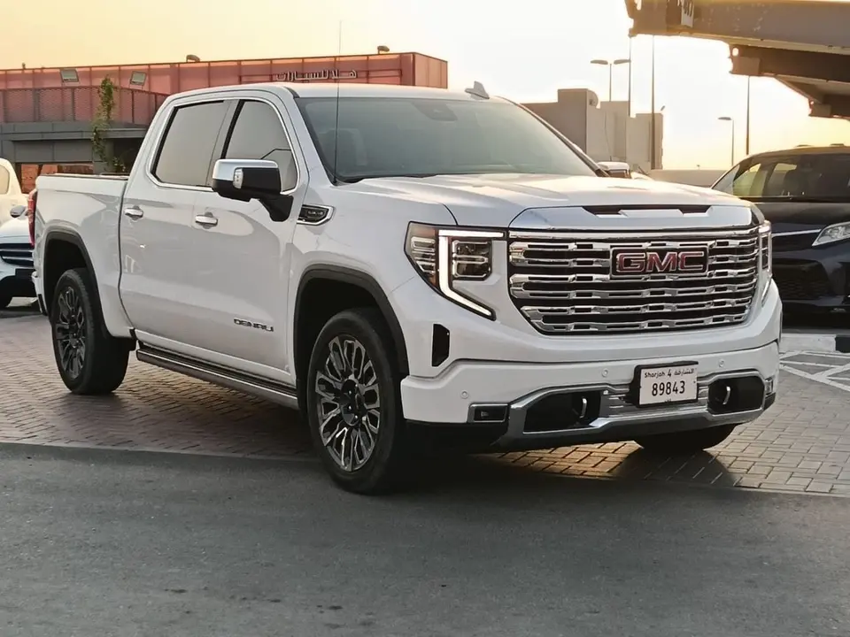 GMC Sierra DENALI 2024