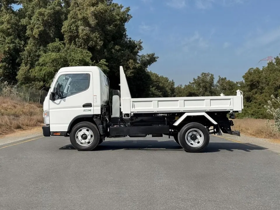 Mitsubishi Canter STANDARD 2026