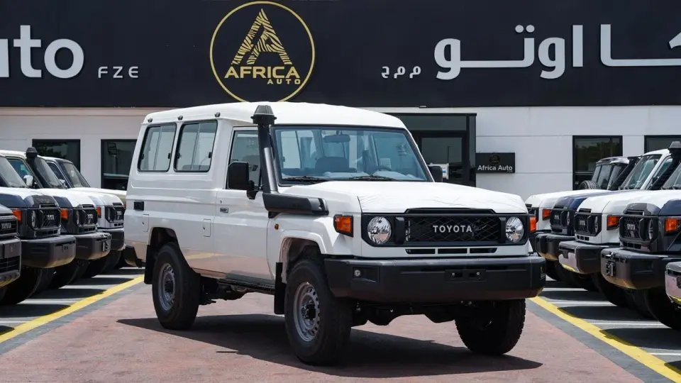 Toyota Land Cruiser 70 LC 78 HARDTOP 4.0L AT 2026