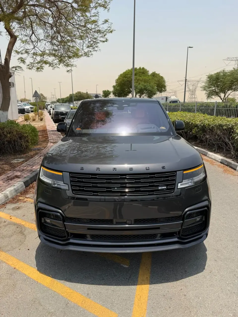 Brabus 700 - Range Rover SV P615 BRABUS600 2023