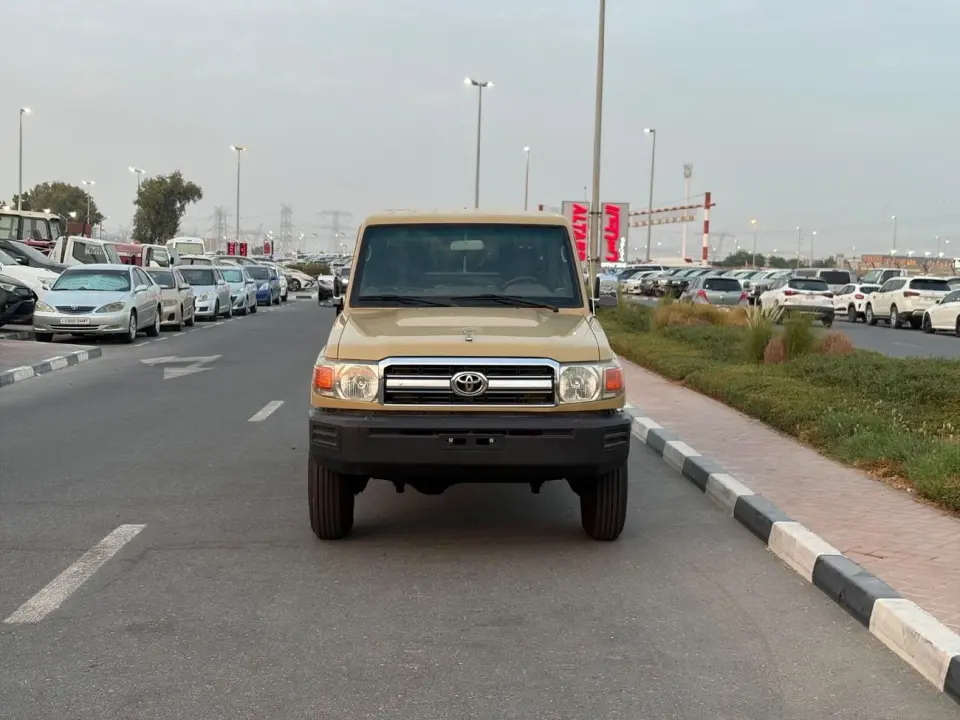 Toyota Land Cruiser Pick Up LC79 2022