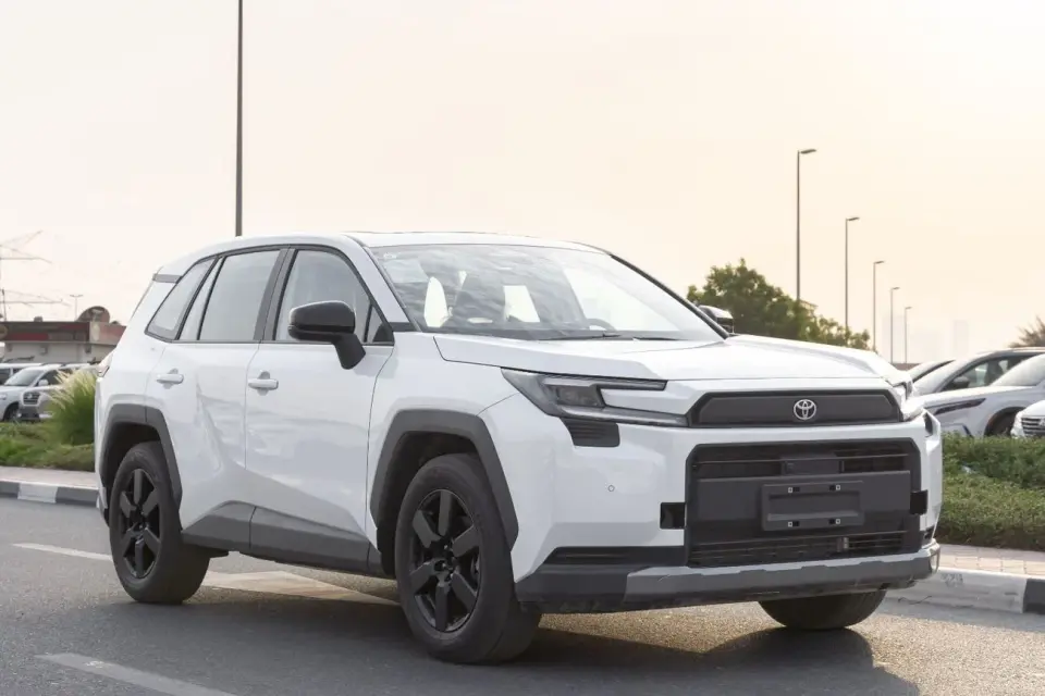 Toyota RAV4 Luxury 2026