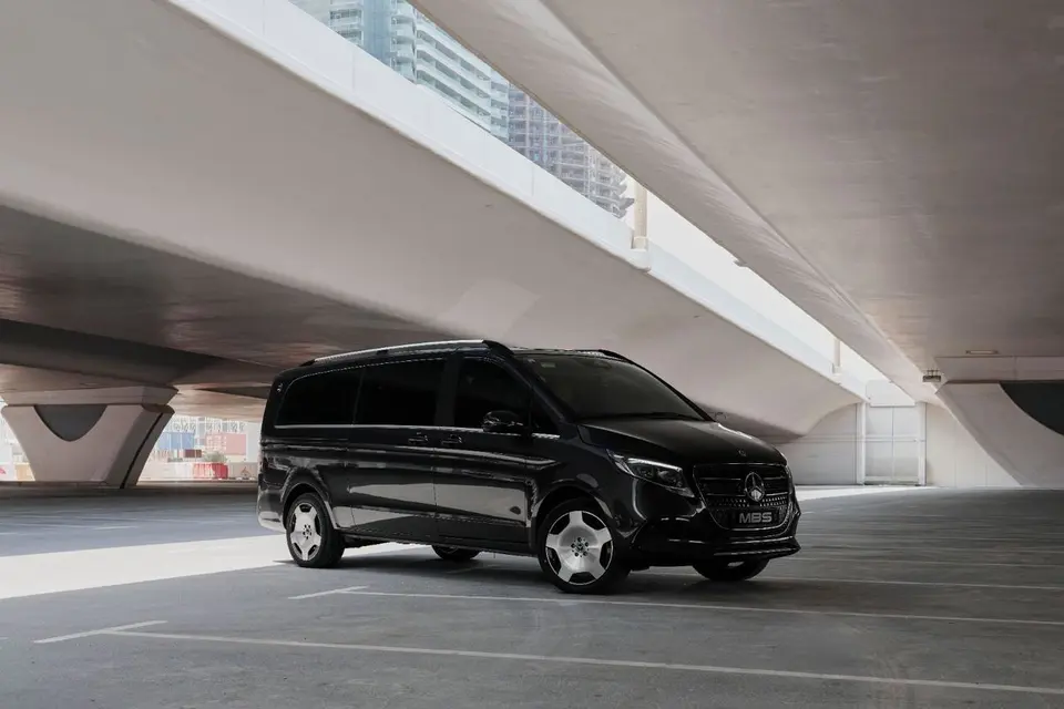 Mercedes-Benz V300 AVANTGARDE 2026