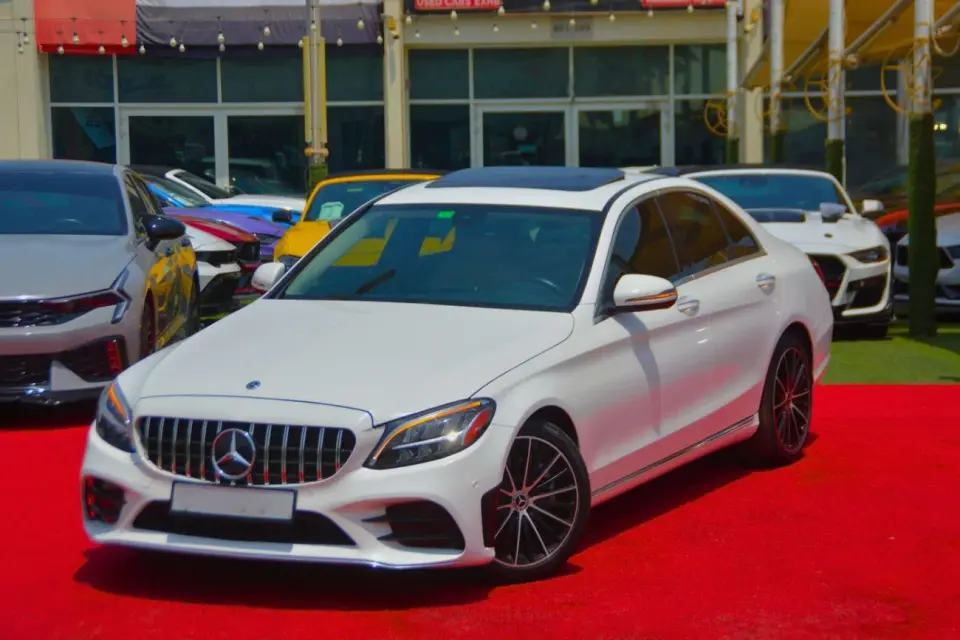 Mercedes-Benz C300 STANDARD 2021