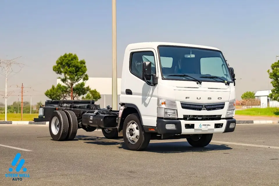 Mitsubishi Canter STANDARD 2026